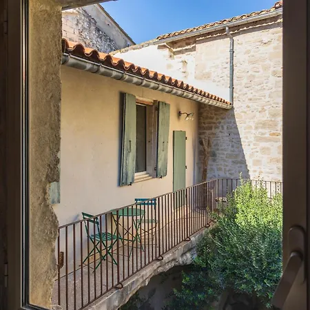 Havre De Paix à Les Avignon Villa *