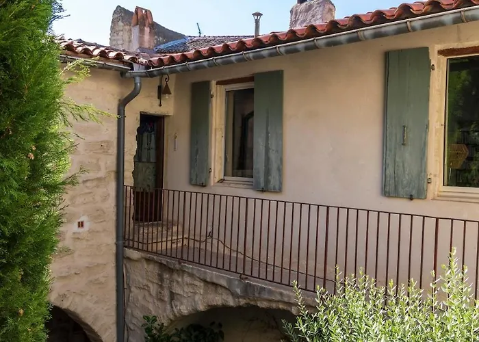 Villa Havre De Paix à Les Avignon *
